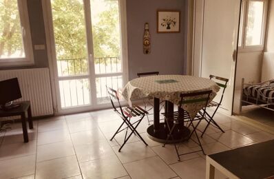 location appartement 1 200 € CC /mois à proximité de Périgny (17180)