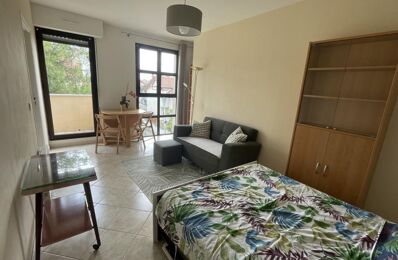 location appartement 950 € CC /mois à proximité de Saint-Cyr-l'École (78210)