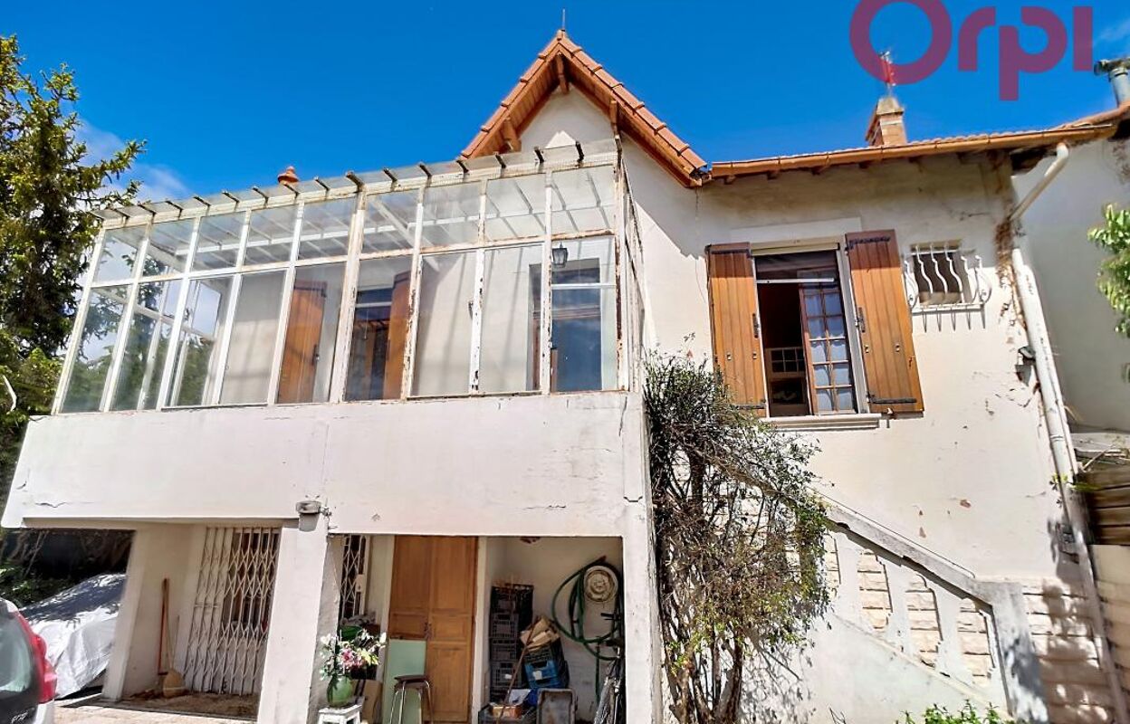 maison 4 pièces 133 m2 à vendre à Avignon (84000)