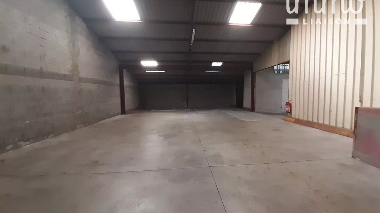 commerce 1 pièces 160 m2 à louer à Chambéry (73000)