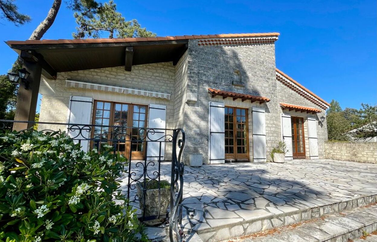 maison 6 pièces 177 m2 à vendre à Vaux-sur-Mer (17640)