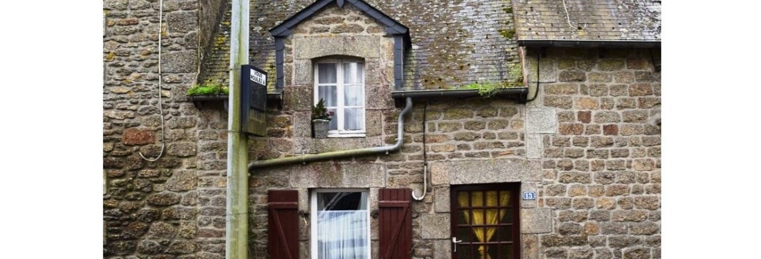 Maison 2 Pièces  m² à vendre à Plounévez-Quintin (22110)