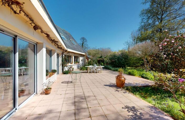 Superbe demeure de 268 m² sur parc de 75 000m² — photo 3