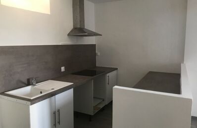 location appartement 536 € CC /mois à proximité de Nîmes (30900)