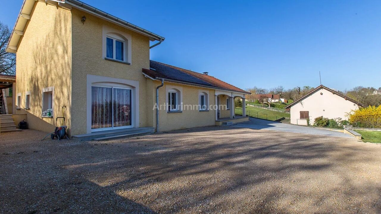 maison 7 pièces 160 m2 à vendre à Montalieu-Vercieu (38390)