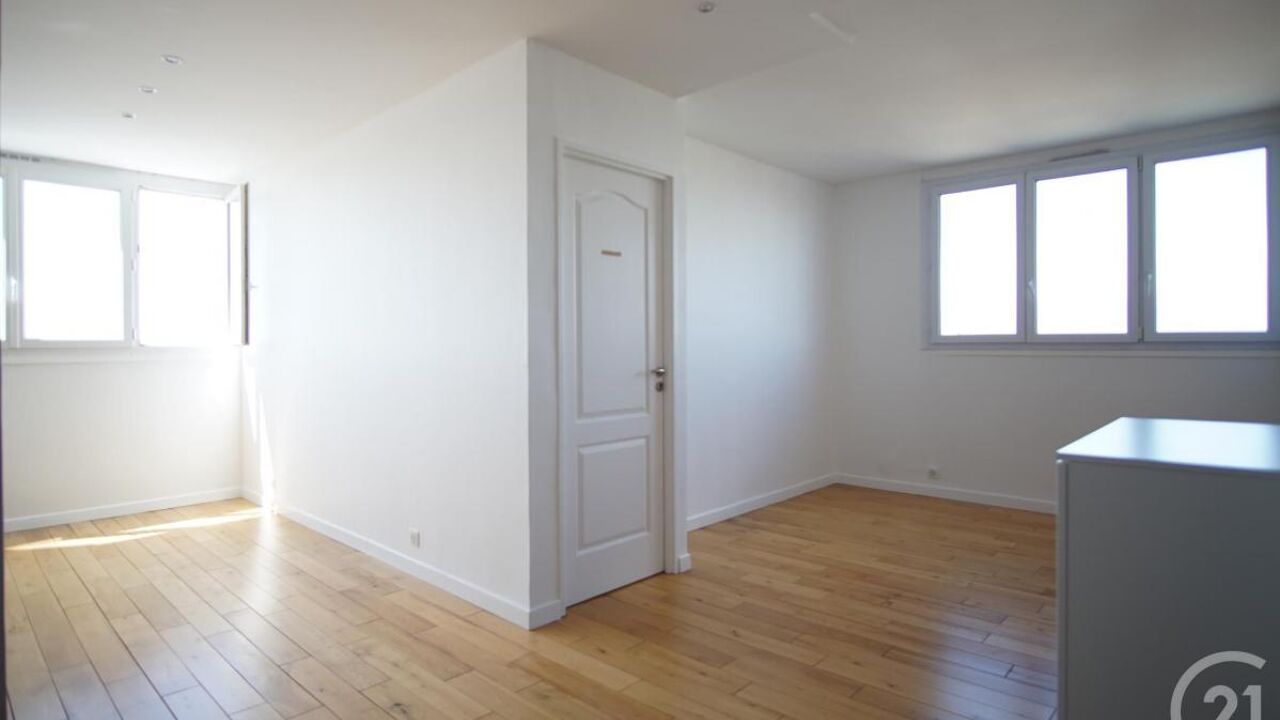appartement 3 pièces 68 m2 à louer à Créteil (94000)