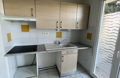 appartement 1 pièces 28 m2 à louer à Luc-la-Primaube (12450)