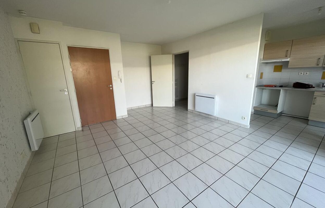 appartement 1 pièces 28 m2 à louer à Luc-la-Primaube (12450)