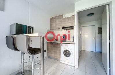 location appartement 658 € CC /mois à proximité de Sainte-Maxime (83120)