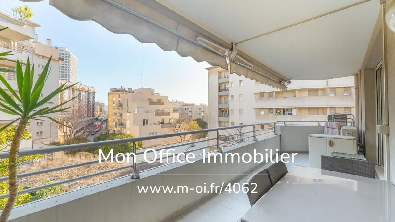 appartement 5 pièces 113 m2 à vendre à Marseille 6 (13006)