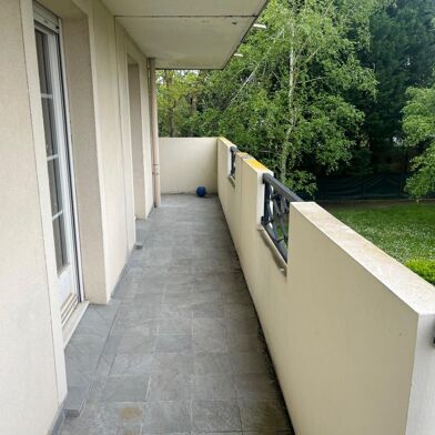 Appartement 4 pièces 165800 €