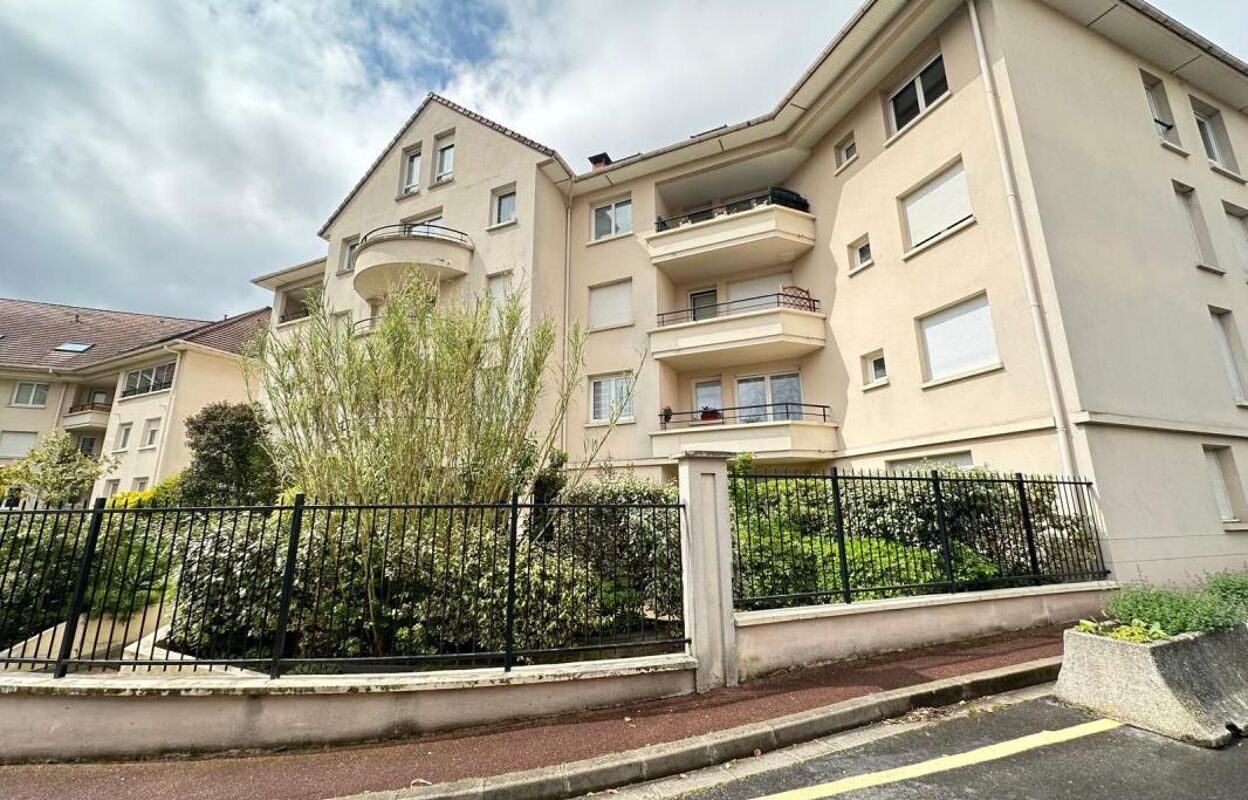 appartement 6 pièces 100 m2 à vendre à Eaubonne (95600)