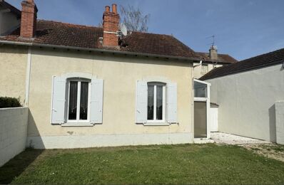 vente maison 66 000 € à proximité de Saint-Georges-de-Poisieux (18200)
