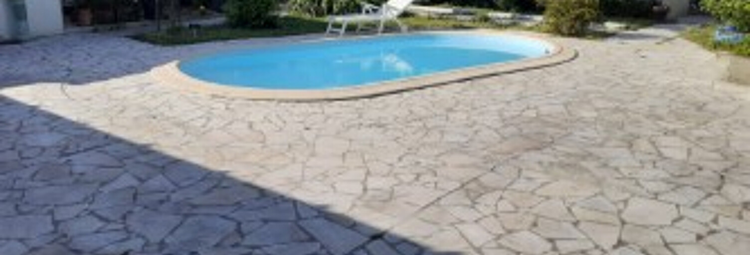 Maison 10 Pièces 240 m² à vendre à Dax (40100)