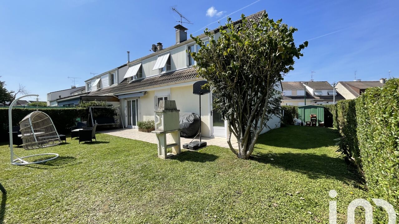 maison 5 pièces 104 m2 à vendre à Presles-en-Brie (77220)