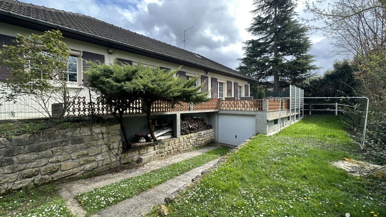 maison 7 pièces 141 m2 à vendre à Lagny-sur-Marne (77400)