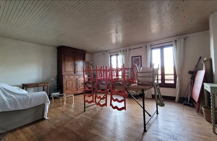 Maison en pierre de 4 pièces principales — photo 3
