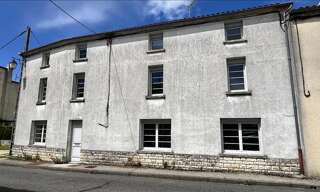 Maison 10 Pièces 215 m² à vendre à Baignes-Sainte-Radegonde (16360)