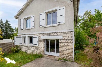 vente maison 170 130 € à proximité de L'Isle-d'Espagnac (16340)