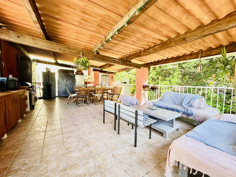 Charmante maison sur 2 niveaux avec terrasse en dernier étag — photo 1