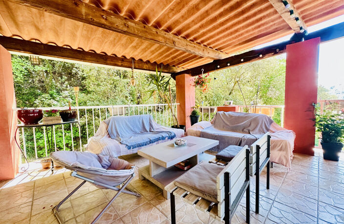 Charmante maison sur 2 niveaux avec terrasse en dernier étag — photo 3
