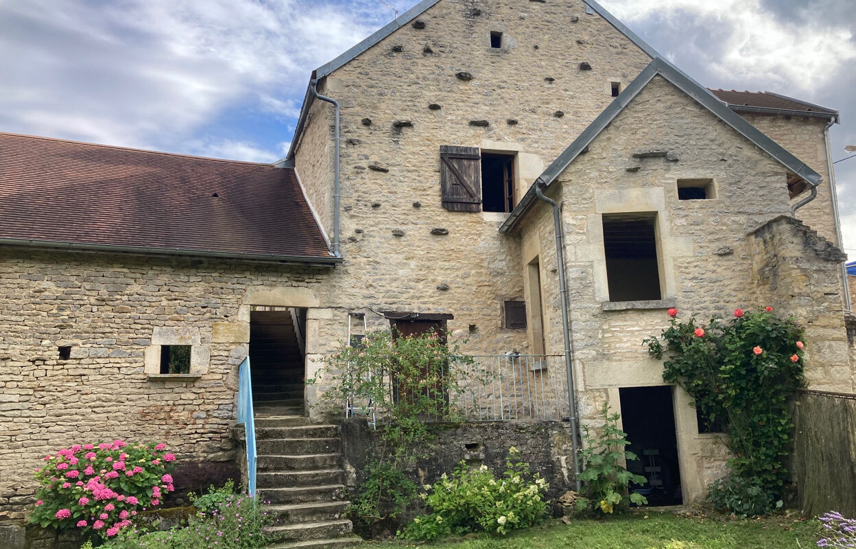 maison 5 pièces 130 m2 à vendre à Montbard (21500)