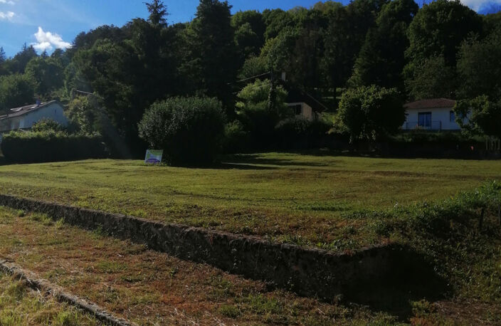Terrain constructible très bien ensoleillé d'une surface de — photo 3