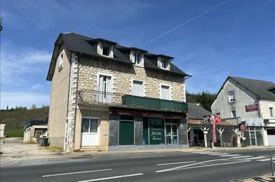 Immeuble  369200 €