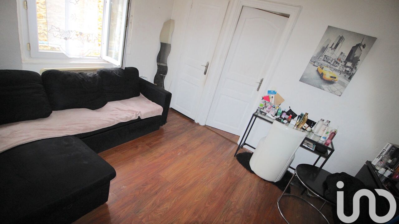 appartement 2 pièces 30 m2 à vendre à Corbeil-Essonnes (91100)