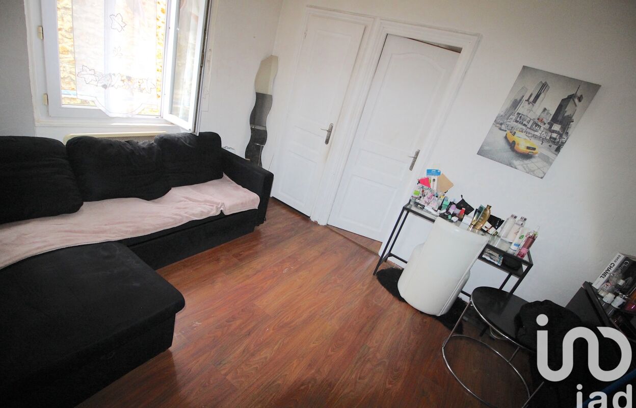 appartement 2 pièces 30 m2 à vendre à Corbeil-Essonnes (91100)