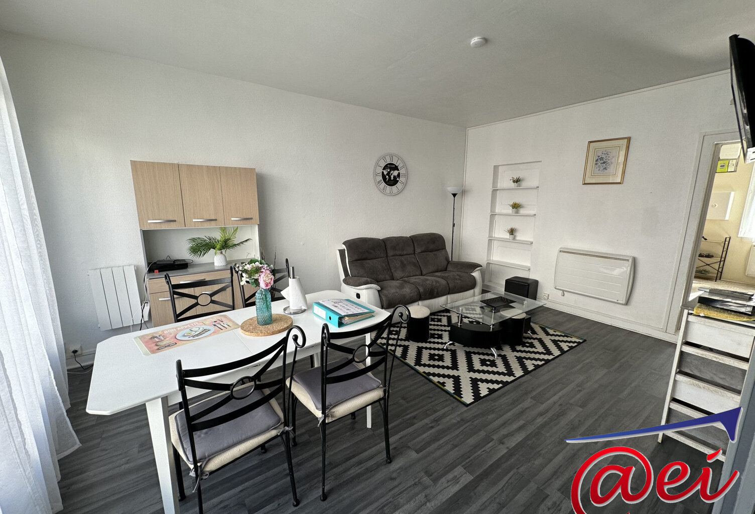 Appartement meublée T4 de 80 m² + local et cave — photo 1