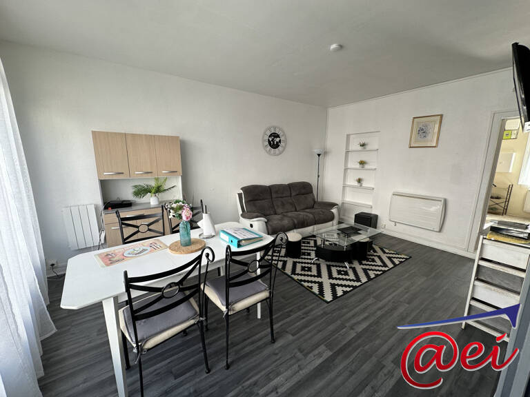 Appartement meublée T4 de 80 m² + local et cave — photo 1