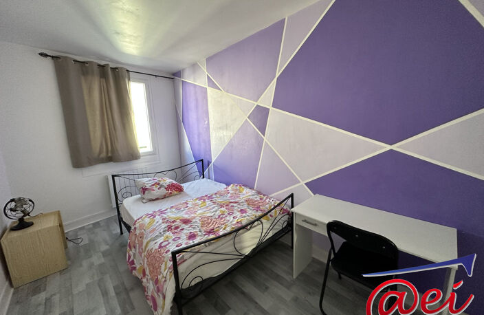 Appartement meublée T4 de 80 m² + local et cave — photo 3
