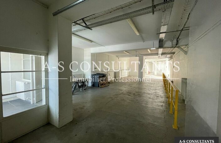 LOCAL COMMERCIAL A LOUER — photo 3