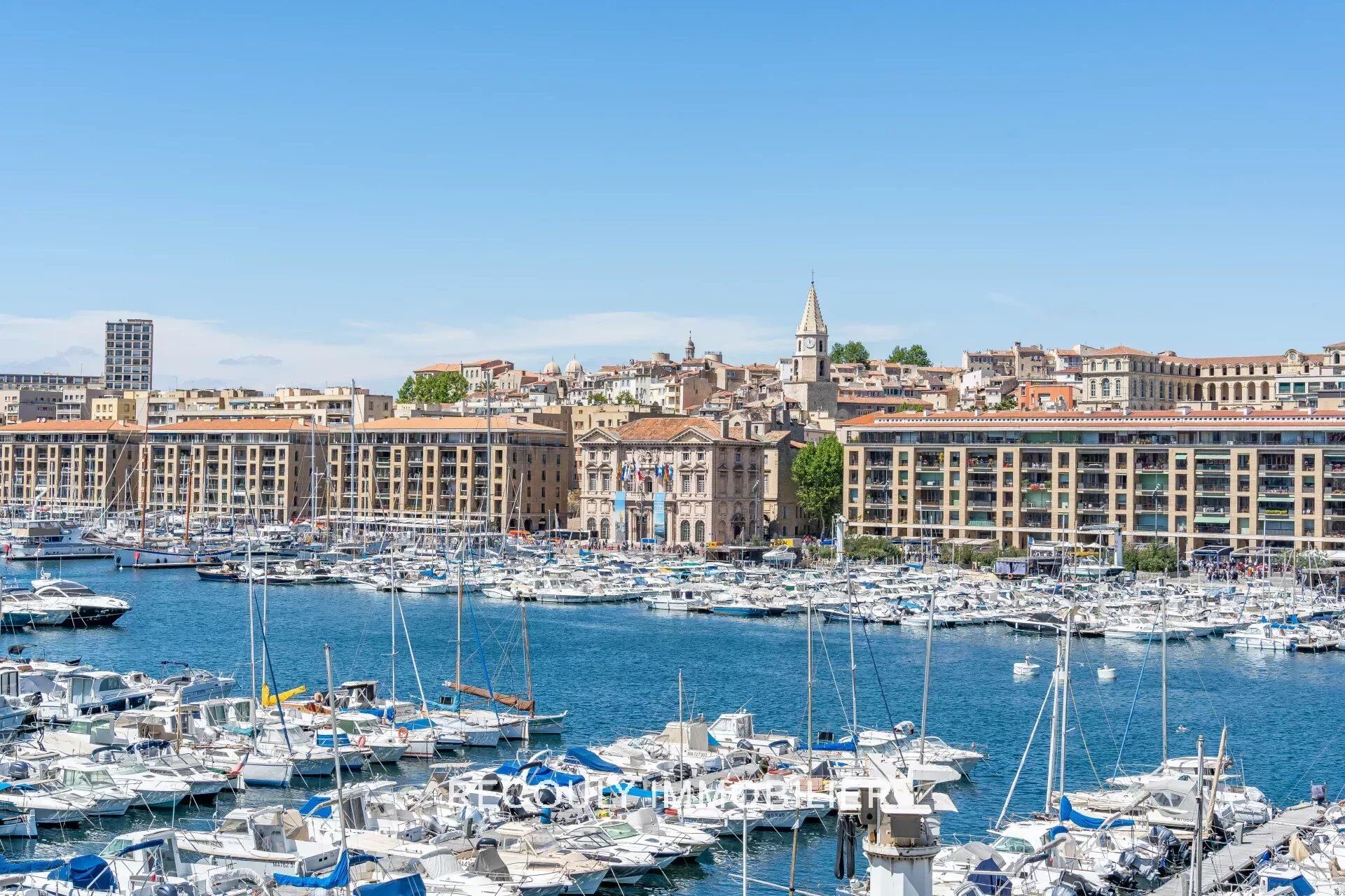 Marseille 1er Bureau 6 pièces 203 m²