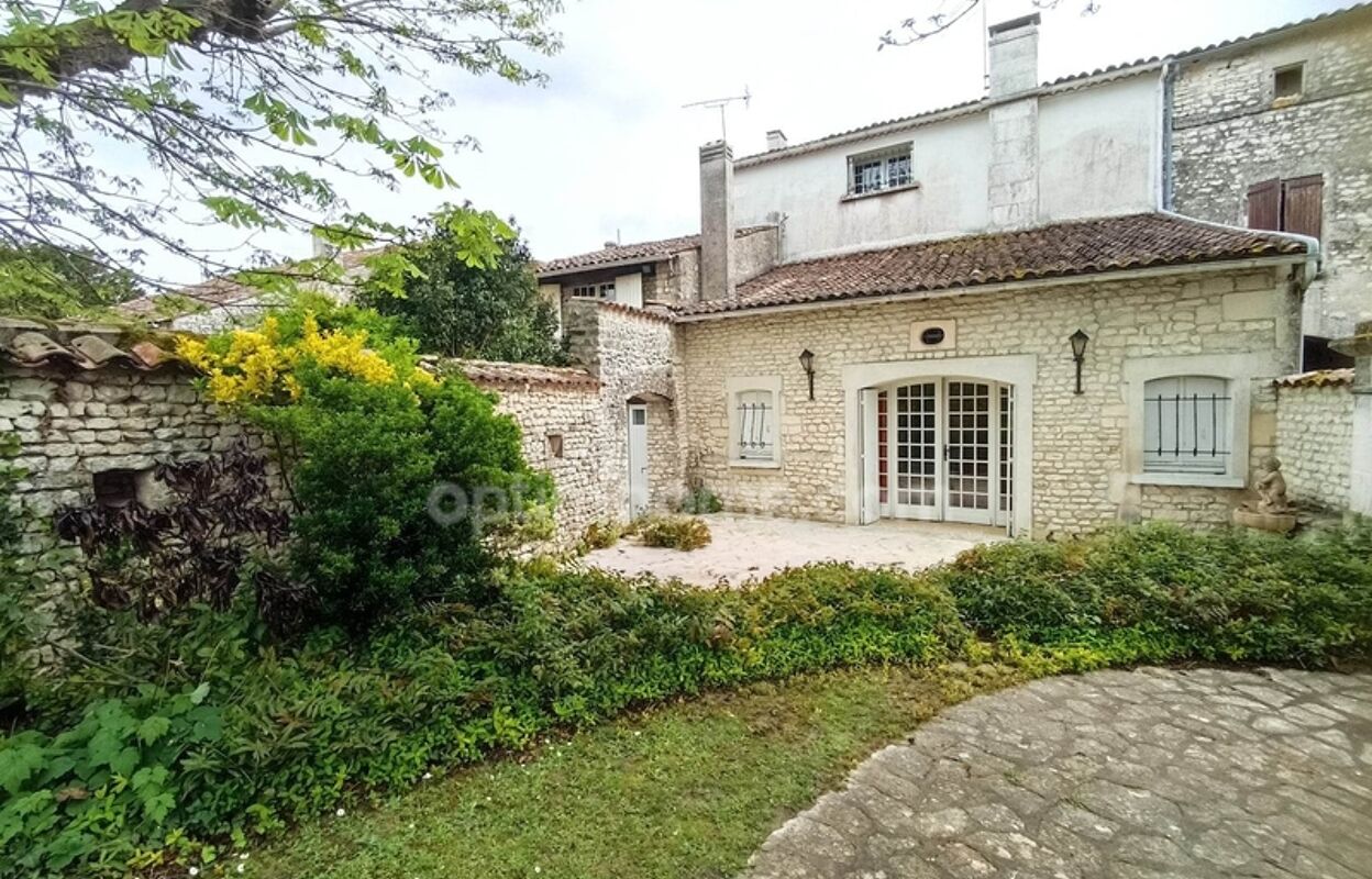 maison 4 pièces 150 m2 à vendre à Pérignac (17800)