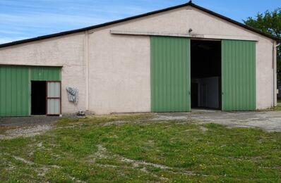 vente commerce 369 000 € à proximité de Mosnac (16120)