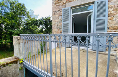 vente maison 160 000 € à proximité de Saint-Bonnet-des-Quarts (42310)