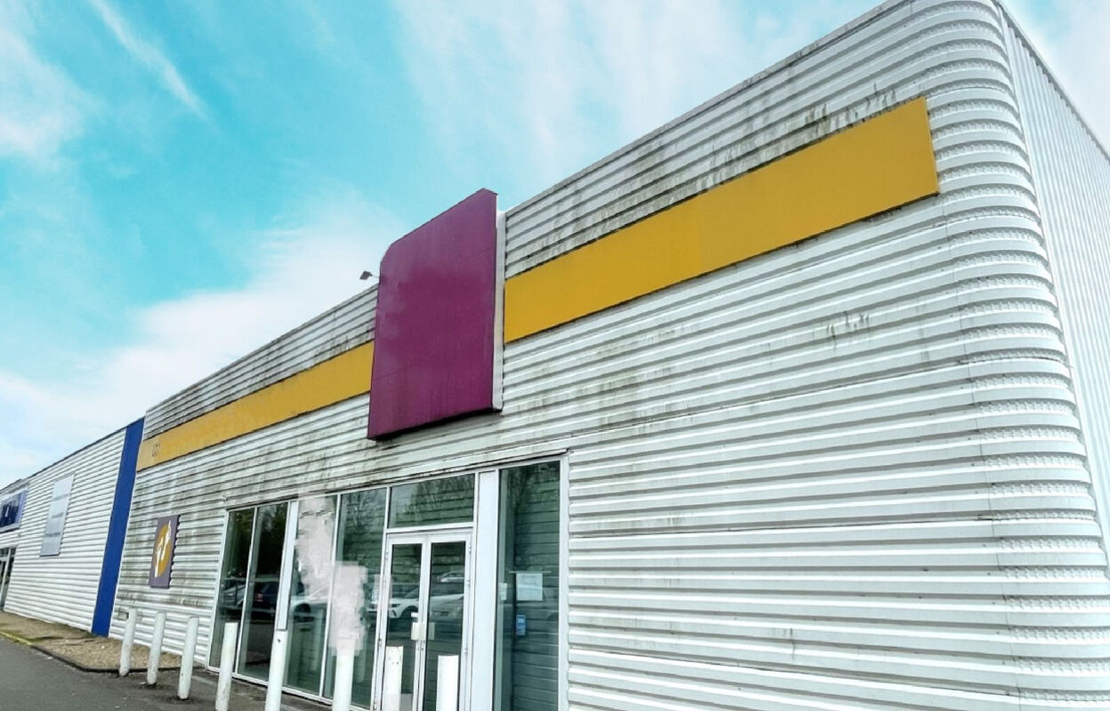 commerce 3 pièces 600 m2 à louer à Châtellerault (86100)