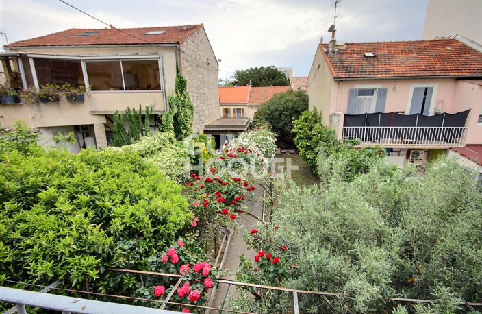 Maison Marseille 6 pièce(s) 150.99 m2 secteur Bon Secours 13014. — photo 3