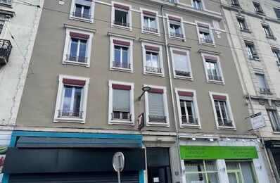 location appartement 710 € CC /mois à proximité de Décines-Charpieu (69150)