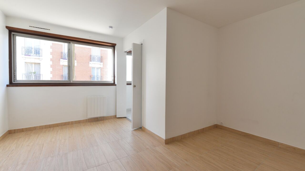 appartement 1 pièces 32 m2 à vendre à Paris 18 (75018)