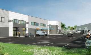 Local industriel  392 m² à louer à Savigny-le-Temple (77176)