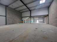 A LOUER 220m², 392m² et 512m² DE LOCAUX D'ACTIVITÉS NEUFS - HIGHLANDS PARK Savigny-Le-Temple — photo 3