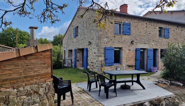 Villa / Maison 7 pièces  à vendre Bressuire 79300