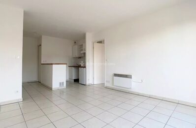 location appartement 500 € CC /mois à proximité de Réalmont (81120)