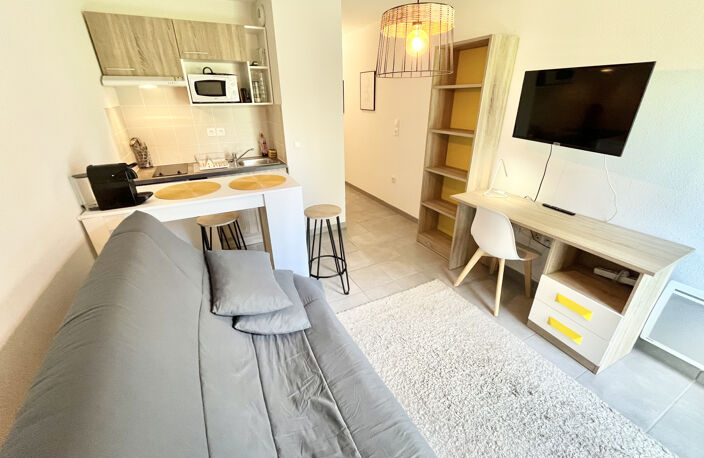 PROCHE CHU - Studio meublé sécurisé récent de 21.09m2 avec p — photo 2