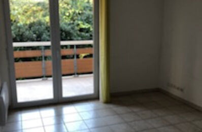 location appartement 520 € CC /mois à proximité de Usclas-du-Bosc (34700)