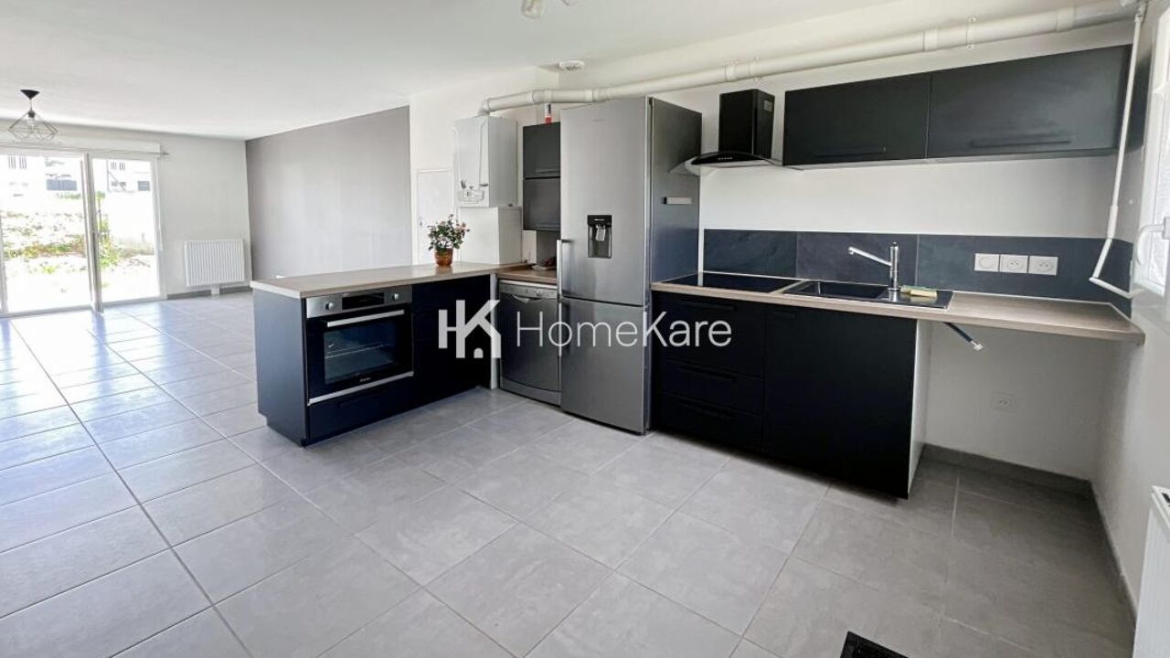 maison 4 pièces 80 m2 à vendre à Castres-Gironde (33640)