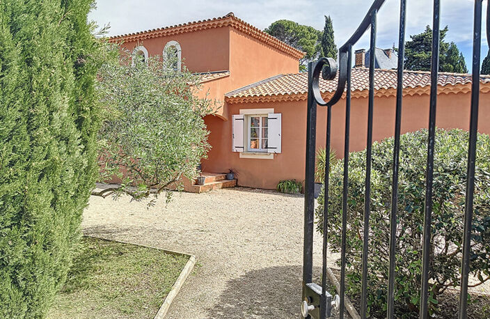 Maison Sorgues 136 m² — photo 2